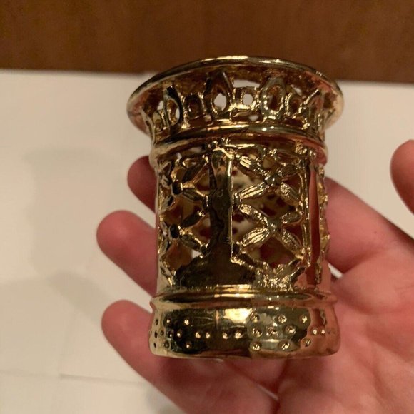 Ornate Gold Tone Wine Bottle Topper - Picture 5 of 12